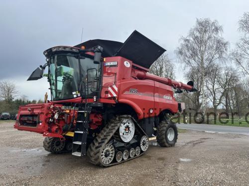 Case IH 8250 recensioner och tekniska specifikationer
