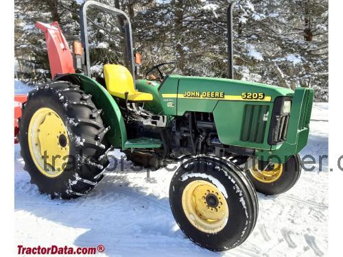 John Deere 5205 tekniska specifikationer och recensioner