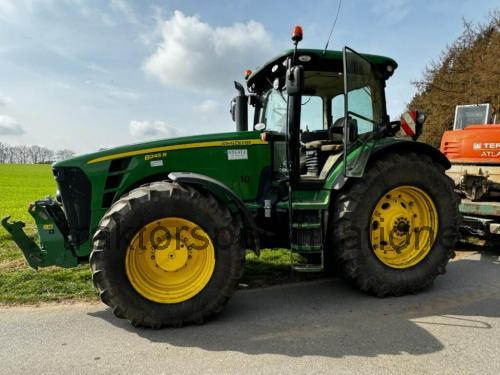 John Deere 8245 recensioner och tekniska specifikationer