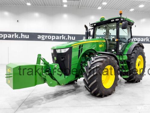 John Deere 8260R recensioner och tekniska specifikationer