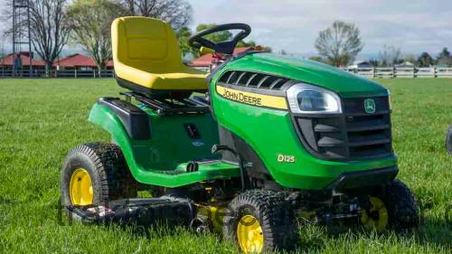 John Deere D125 tekniska specifikationer 